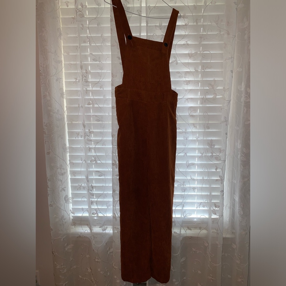 Overalls - Picture 2 of 6